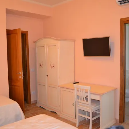 Vendégház La Pavoncella San Teodoro