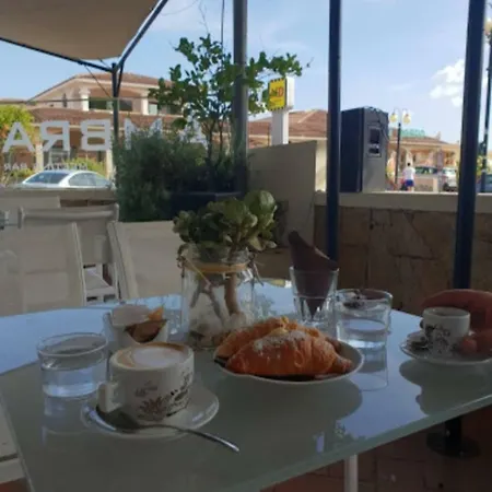 La Pavoncella *