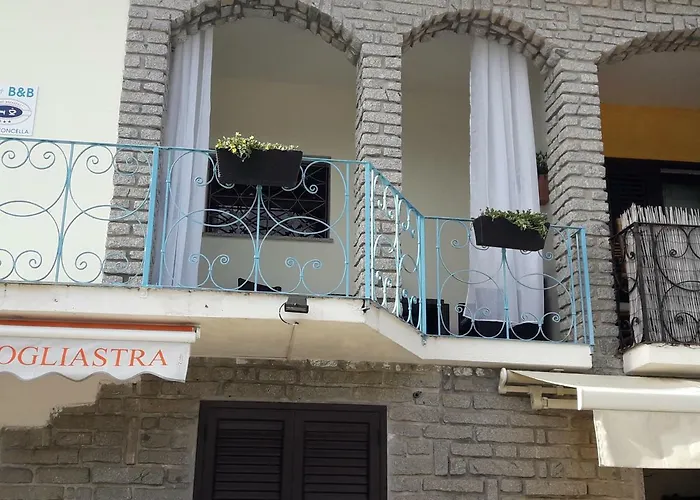 Pensjonat La Pavoncella San Teodoro (Sardinia)